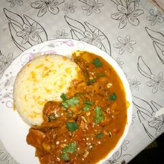 A picture of Peanut curry chicken.