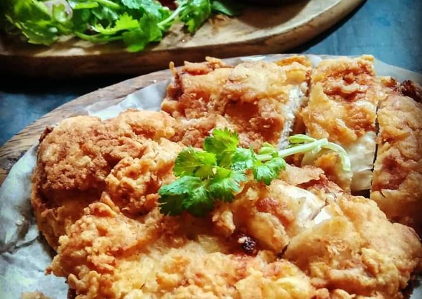 Ayam goreng dengan krim Thailand