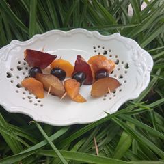 A picture of Fruit shashlik.