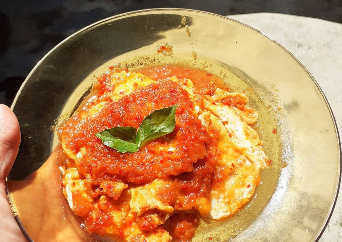 Telur ceplok balado