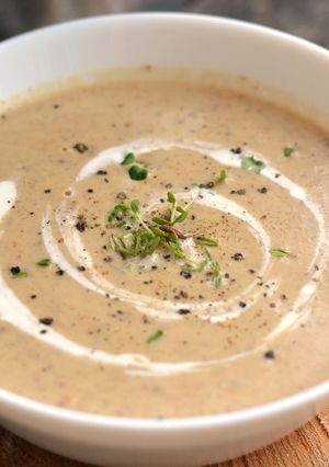 Kakukkfüves gesztenyekrémleves recept fotója