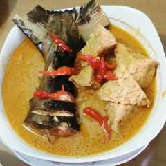 รูปของ Gulai Ikan Tengiri Asap