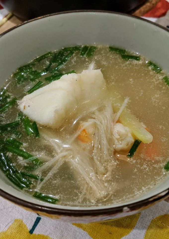 龍膽石斑海鮮湯 的食譜成品照片