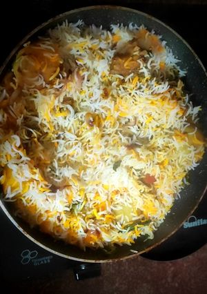 চিকেন বিরিয়ানি (chicken biryani recipe in Bengali) রেসিপির প্রধান ছবি