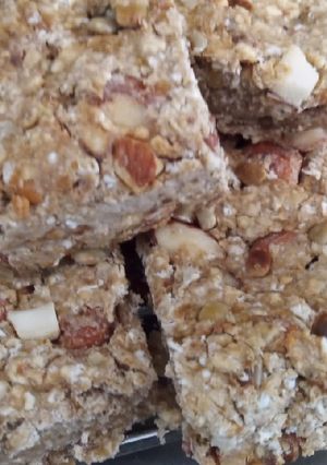 Una foto de Barrita de avena y frutos secos