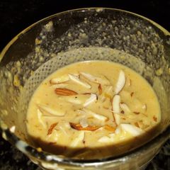 A picture of Kaju anjeer milkshake.