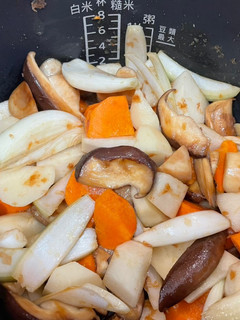 日式蔬菜雜煮 的食譜成品照片