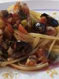 Linguine con Pomodoro, Olive Nere, Capperi e Bottarga di Muggine