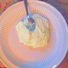 A picture of Homemade mayonnaise.