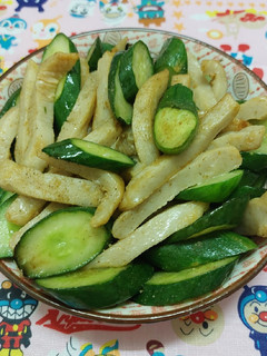 家常菜~小黃瓜炒甜不辣 的食譜成品照片