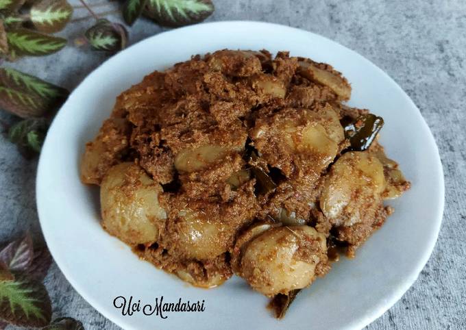 Rendang Jengkol Khas Padang