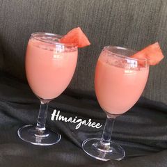 A picture of Watermelon smoothie.