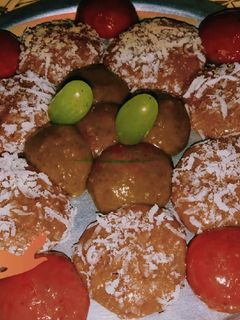 तिरंगा खोया की मिठाई (tiranga khoya ki mithai recipe in Hindi) रेसिपी मुख्य फोटो