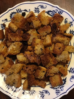 A picture of California Farm Croutons and Breadcrumbs.