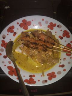 Foto resep Lontong sayur & Sate daging bumbu