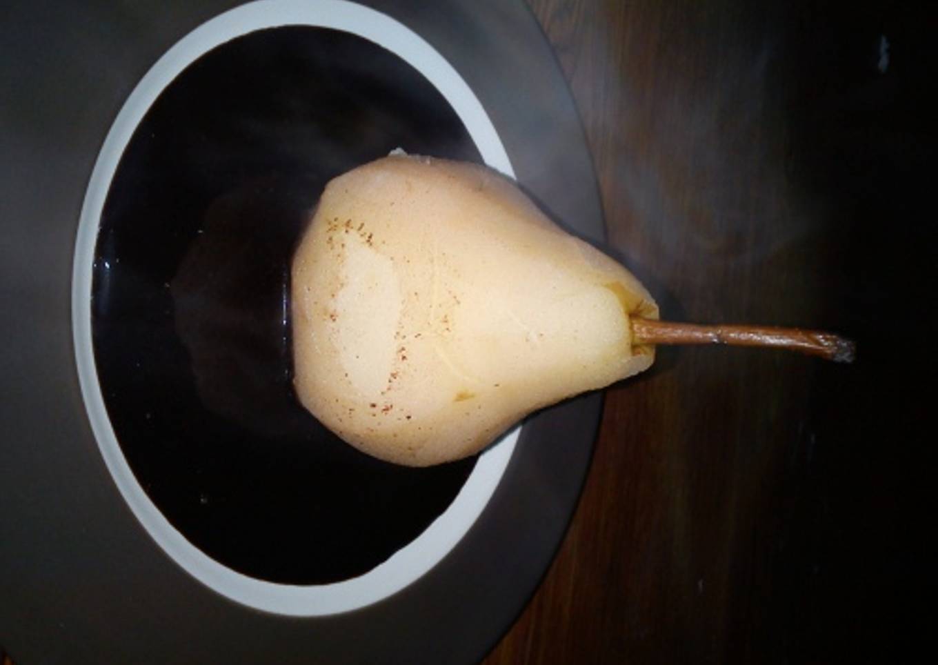 Pir Rebus (poached pear)