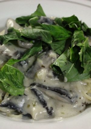Foto resep SPAGHETTI WITH GARLIC MUSHROOM SAUCE