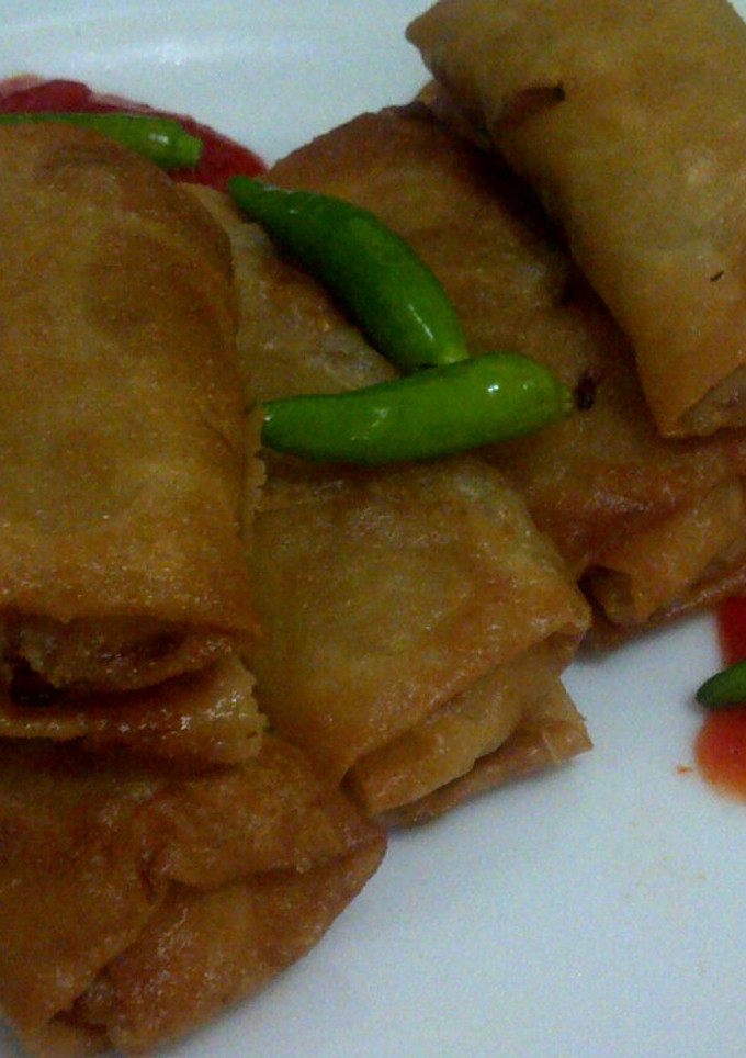 Foto resep Lumpia isi tahu dan sayuran ala Redy