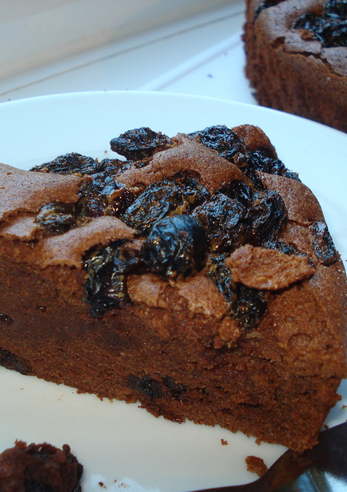 Foto resep Raisin n Chocolate Torte.