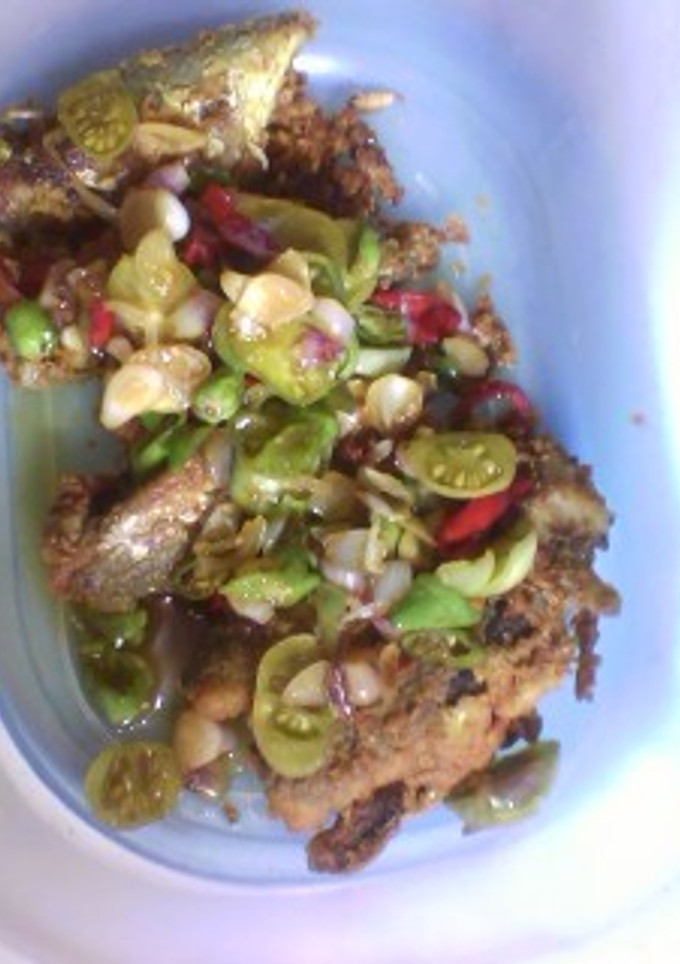 Foto resep Ikan Kembung Goreng Saus Dabu Dabu