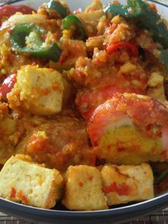 Foto resep Telur dan Tahu Goreng Balado