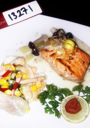 Foto resep butter salmon with creamy citrus mushroom sauce