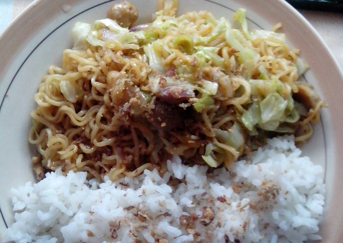 Mie Goreng spesial
