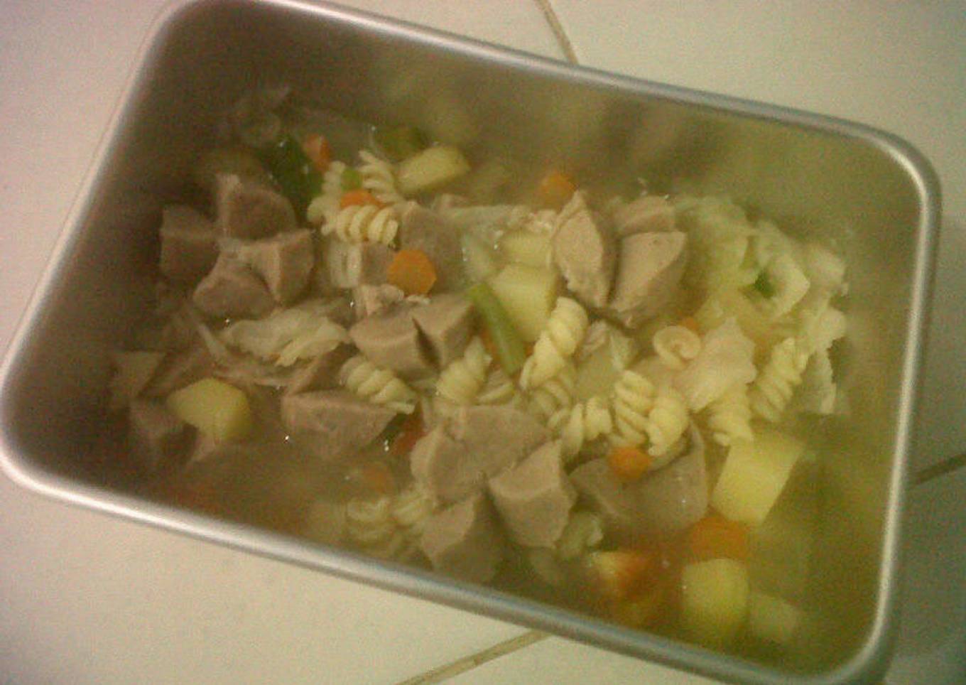 Bagaimana Membuat Sop Spesial Komplit yang Enak Banget