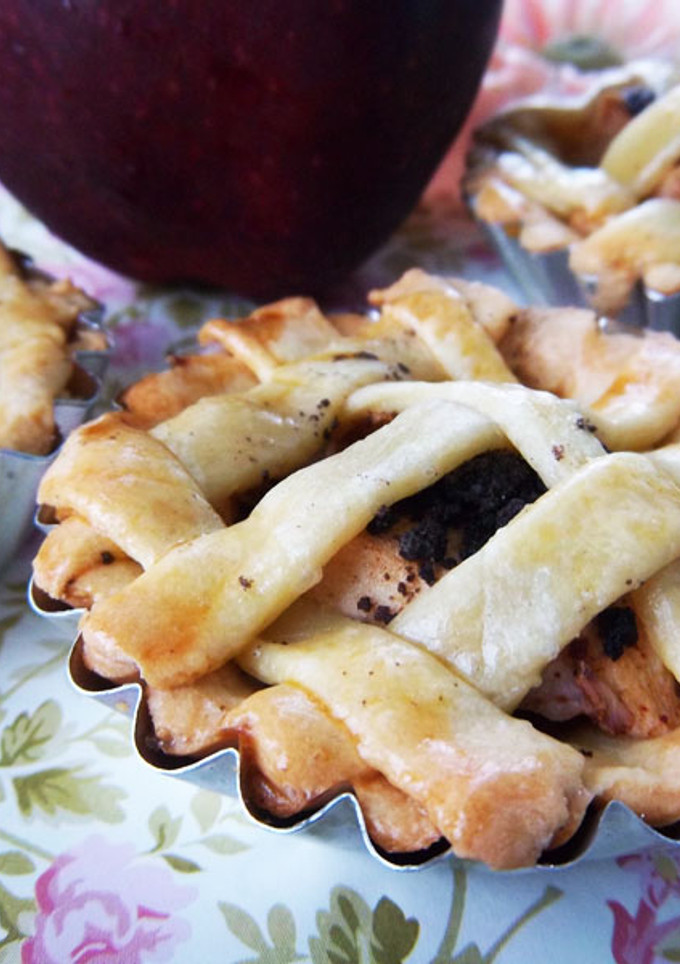Foto resep Oreo Apple Lattice Tartlettes