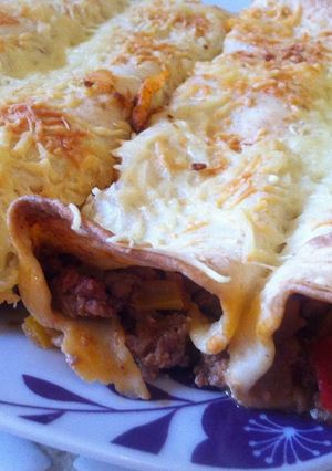 Foto resep Cheesy Beef Burritos