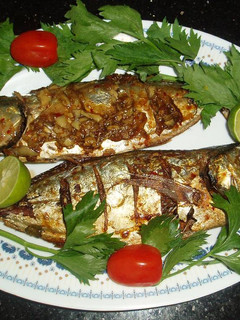 Foto resep Baked Whole Fish in Garlic-Chili Sauce