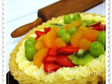 GIANT FRUIT PIE