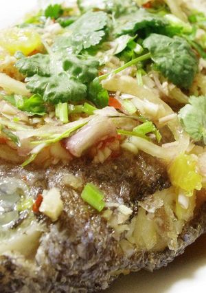 Foto resep Ikan Goreng Saus Rempah (Thai)