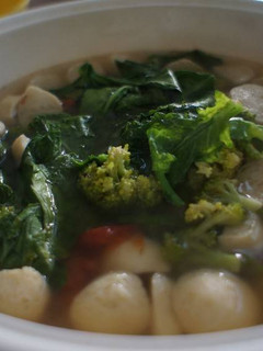 Foto resep Sup Brokoli Bakso