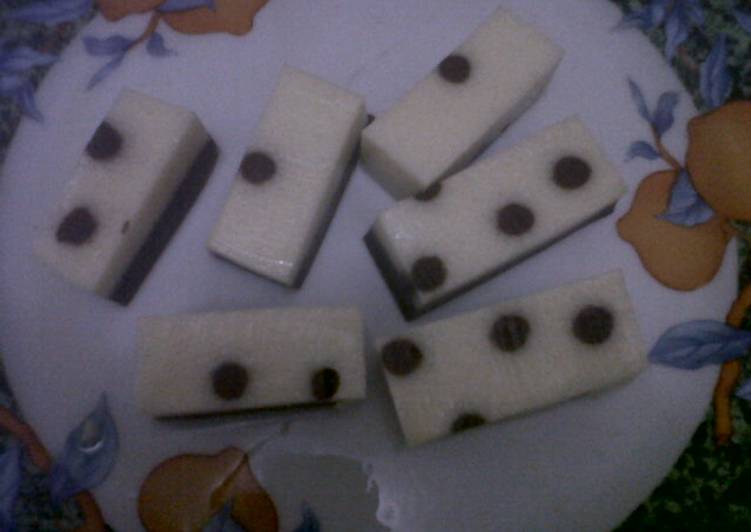 PUDING DOMINO