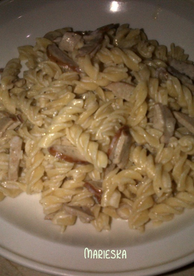 Foto resep Fusilli with sausages