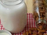 Susu Almond (Raw Almond Milk)
