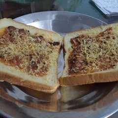 A picture of Roti Pizza Sarden.
