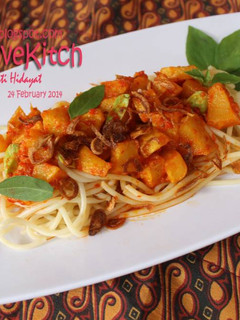 Foto resep Spaghetti with Kentang Balado & Petai