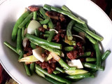 Tumis buncis daging cincang