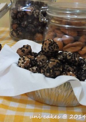 Foto resep Biji Ketapang Keju Salut Wijen Hitam