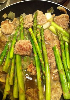 Foto resep Sup Asparagus Bola-Bola Daging