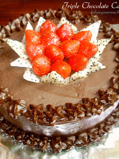 Foto resep Triple Chocolate Caramel Cake