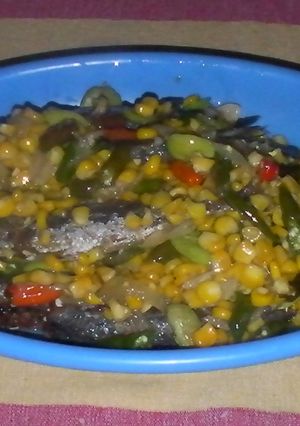 Foto resep Tumis ikan cuek campur jagung dan pete