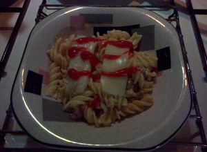 Foto resep Creamy Fusilli with Spicy Mozarella