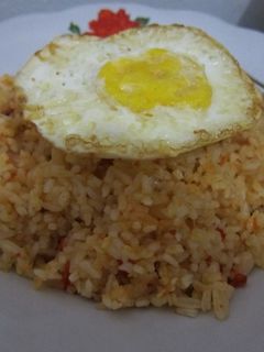 Foto resep Nasi Goreng Sederhana Merah Pedas