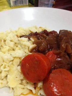 Foto resep Spaetzle Beef Goulash