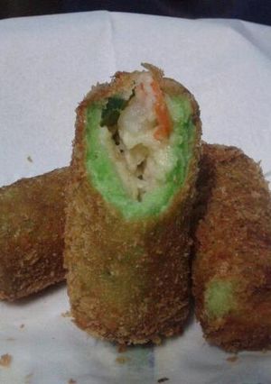 Foto resep Roti Gulung Isi Ayam Keju
