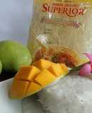 Bihun Kukus Mangga Saus Santan