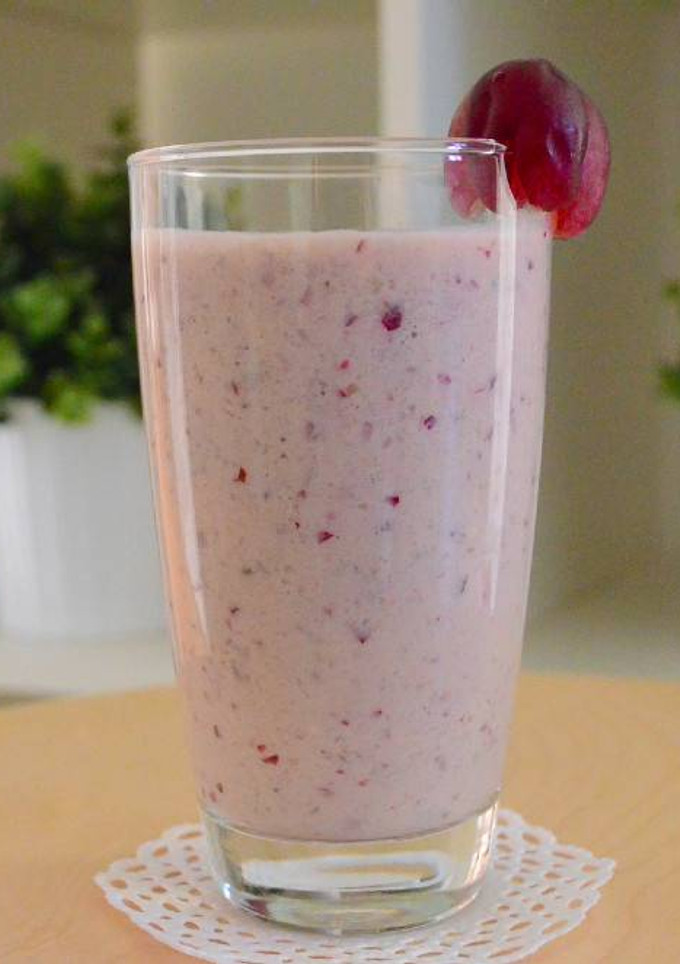 Foto resep Banana-Spinach-Grape Smoothie